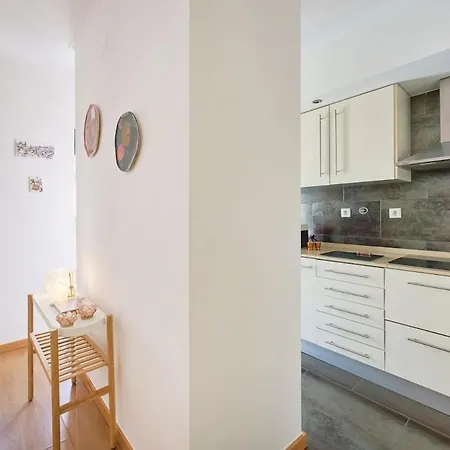 Sunny Terrace T1 Lisbona