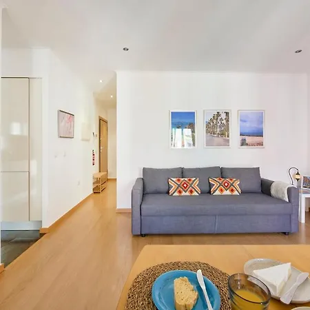 Sunny Terrace T1 Apartman